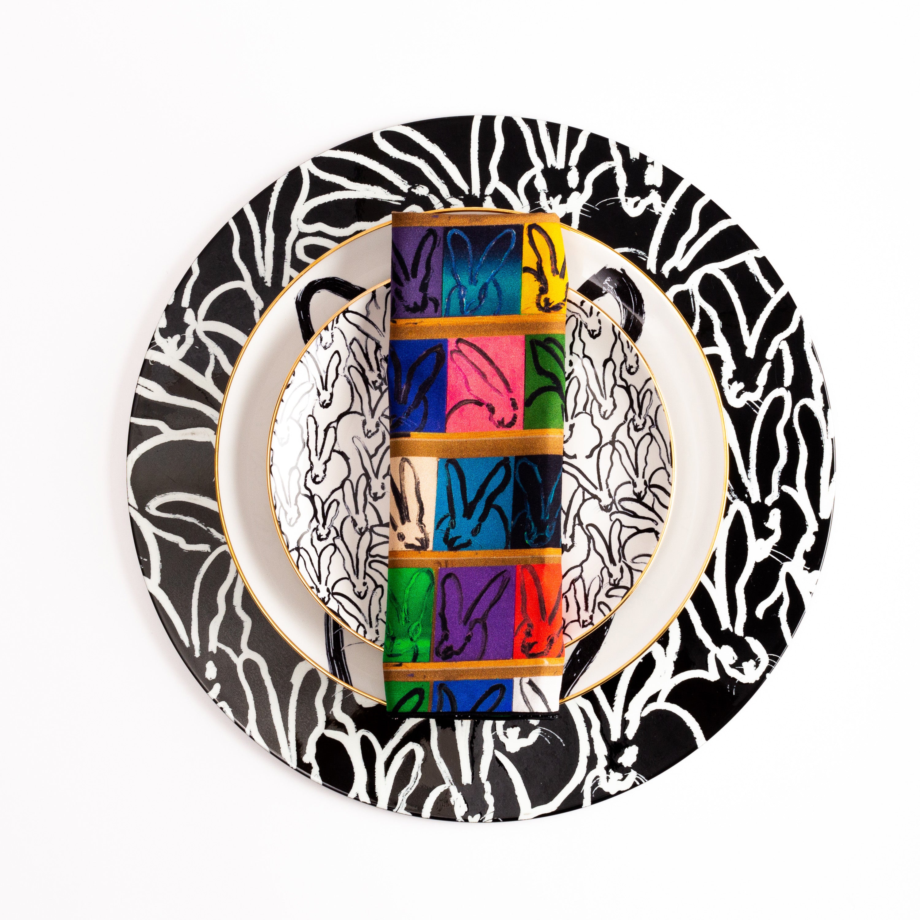 Rabbit Run Accent Plate with Hand-Painted Gold Rim, Set of 2