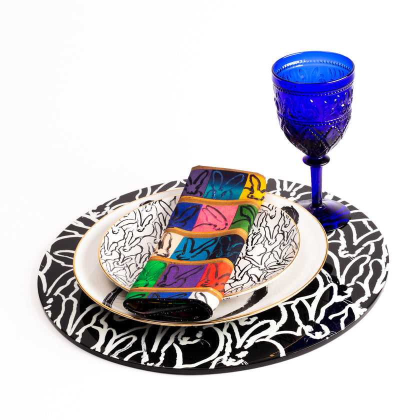 Rabbit Run Accent Plate with Hand-Painted Gold Rim, Set of 2