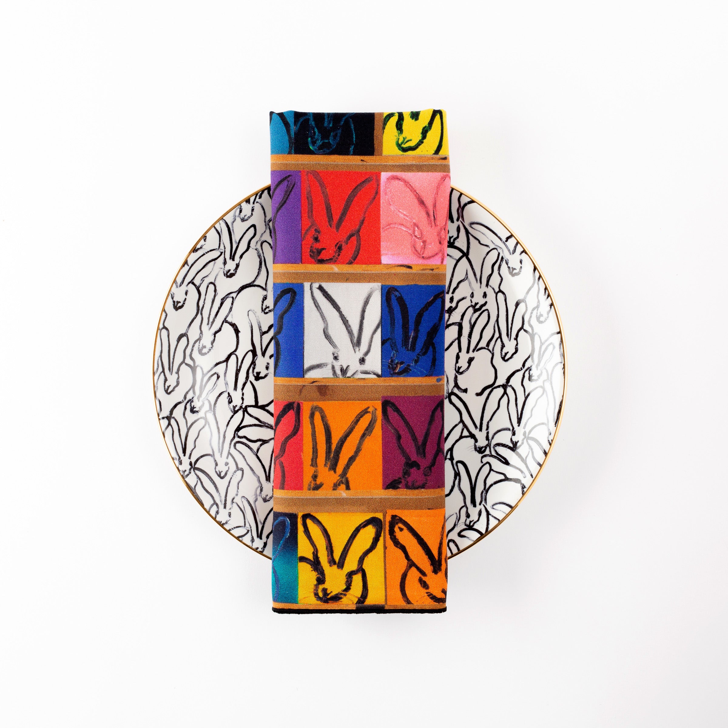 Rabbit Run Accent Plate with Hand-Painted Gold Rim, Set of 2