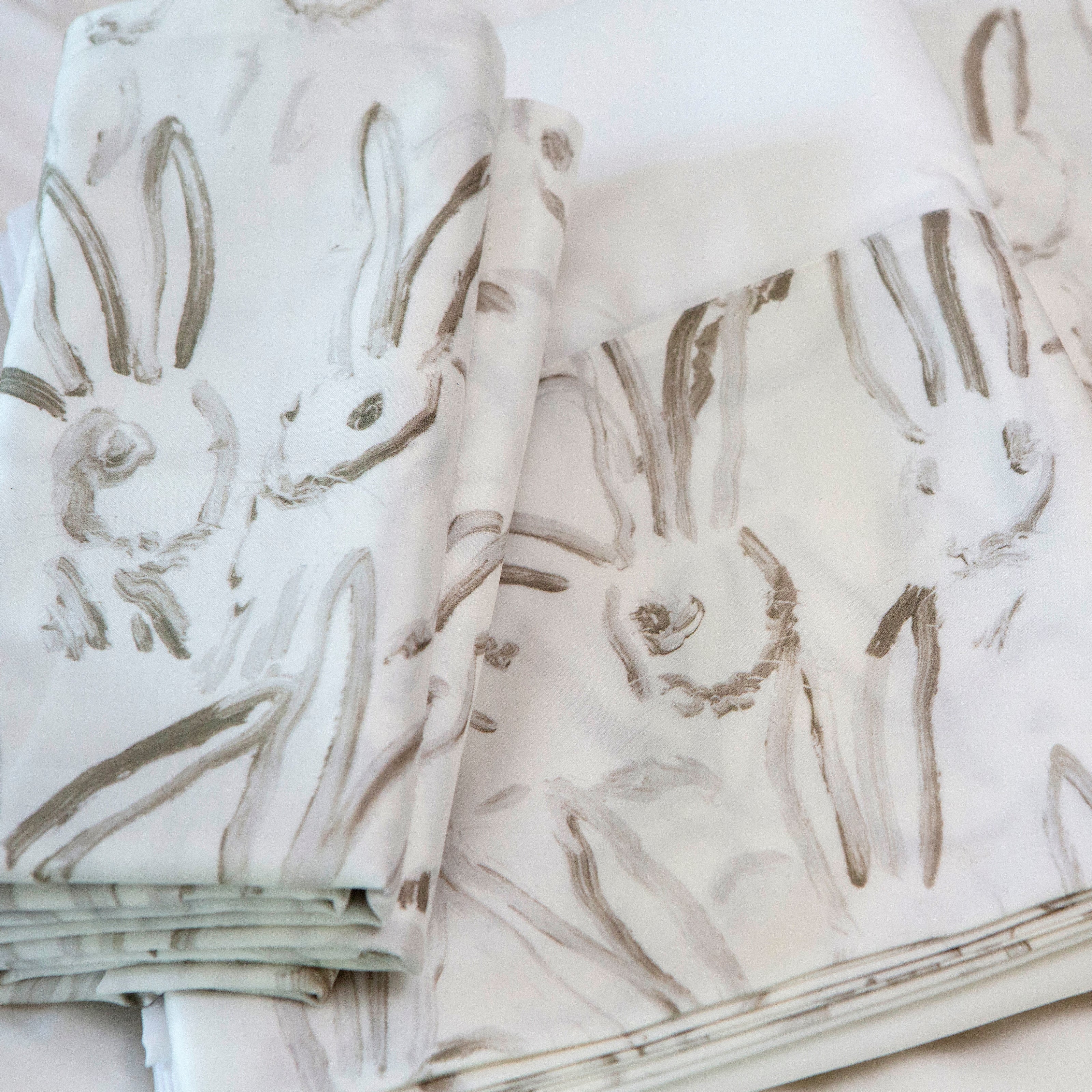 Silver Rabbit Run Sheet Set