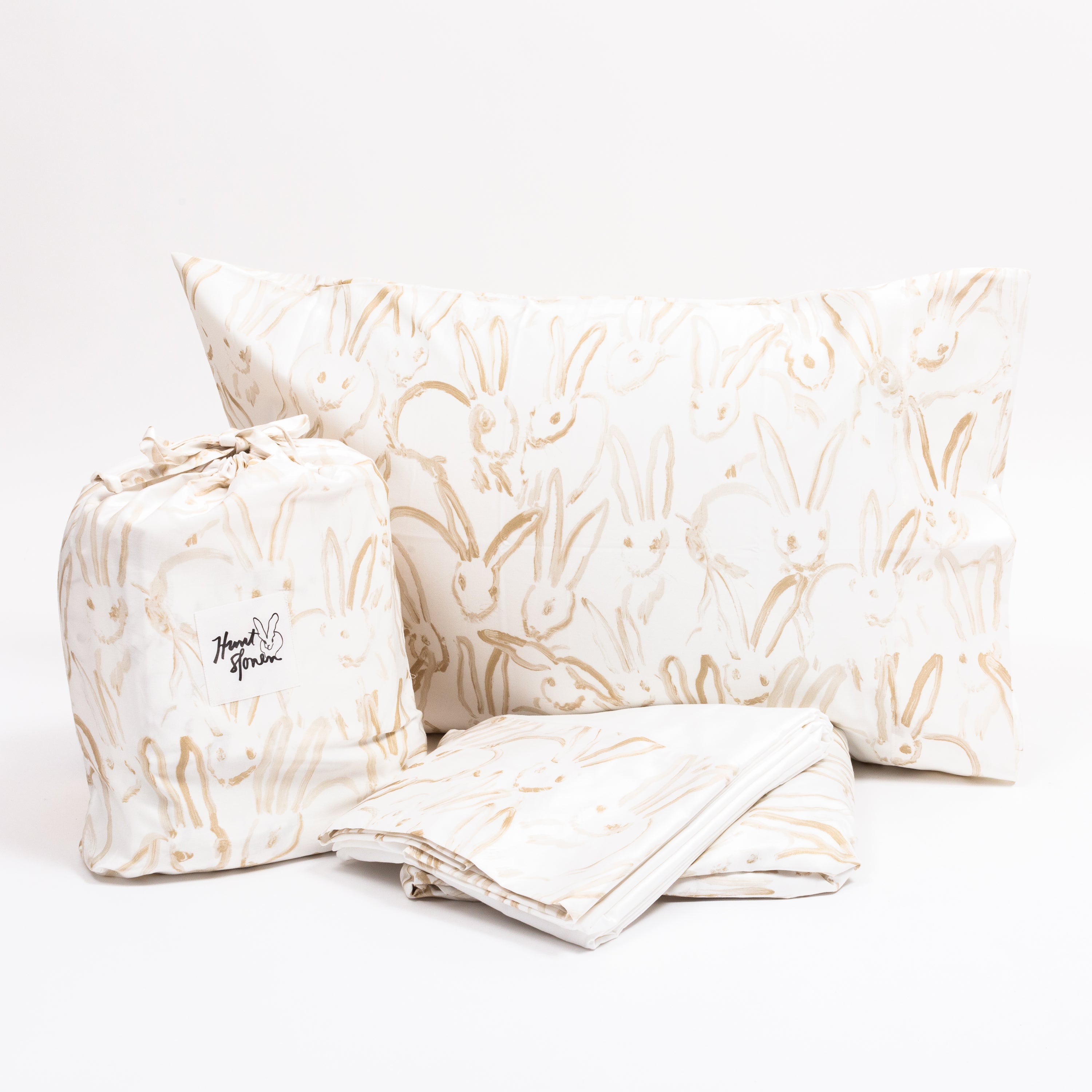 Rabbit Run Sheet Set in Gold Hunt Slonem